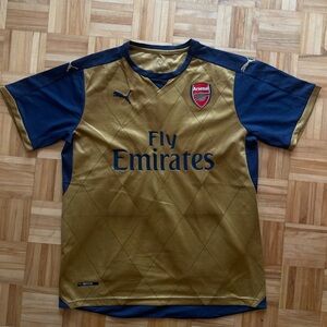 Arsenal Away Kit 15/16